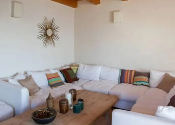 Villa Old Tree Zavala